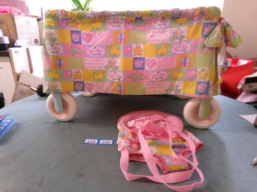 Vintage baby born - musical, crib