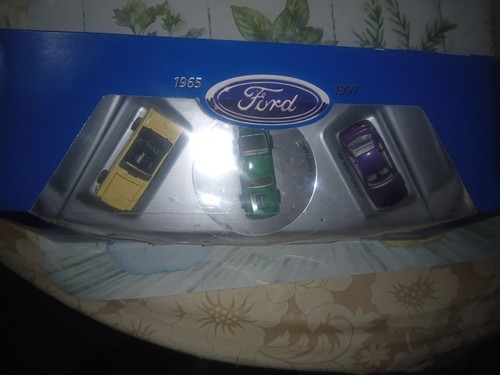 1996 hot wheels cars - 3-cars, set