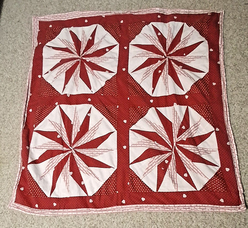 Pin wheel quilt - wheel, white